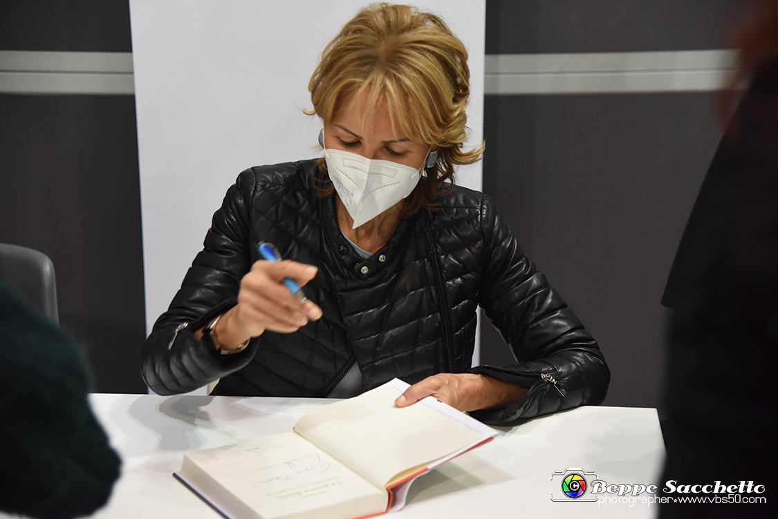 VBS_1698 - Salone del Libro di Torino - 33.ma edizione - 17 Ottobre 2021.jpg